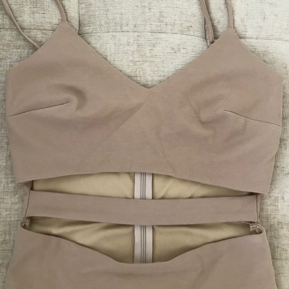 NEW LISTING! BRAND NEW Dress